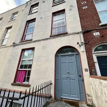 Apartment Flat In Center